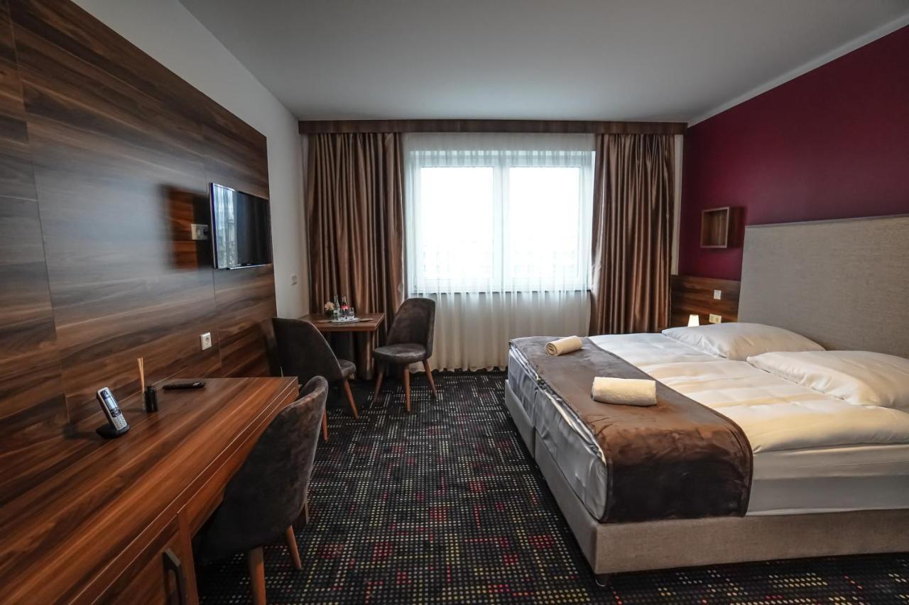 Sunset Hotel 凯尔斯特巴赫 外观 照片