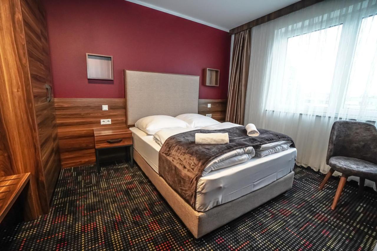 Sunset Hotel 凯尔斯特巴赫 外观 照片