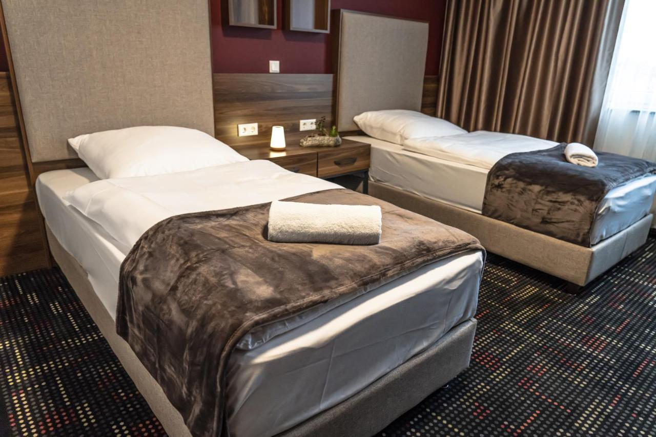 Sunset Hotel 凯尔斯特巴赫 外观 照片