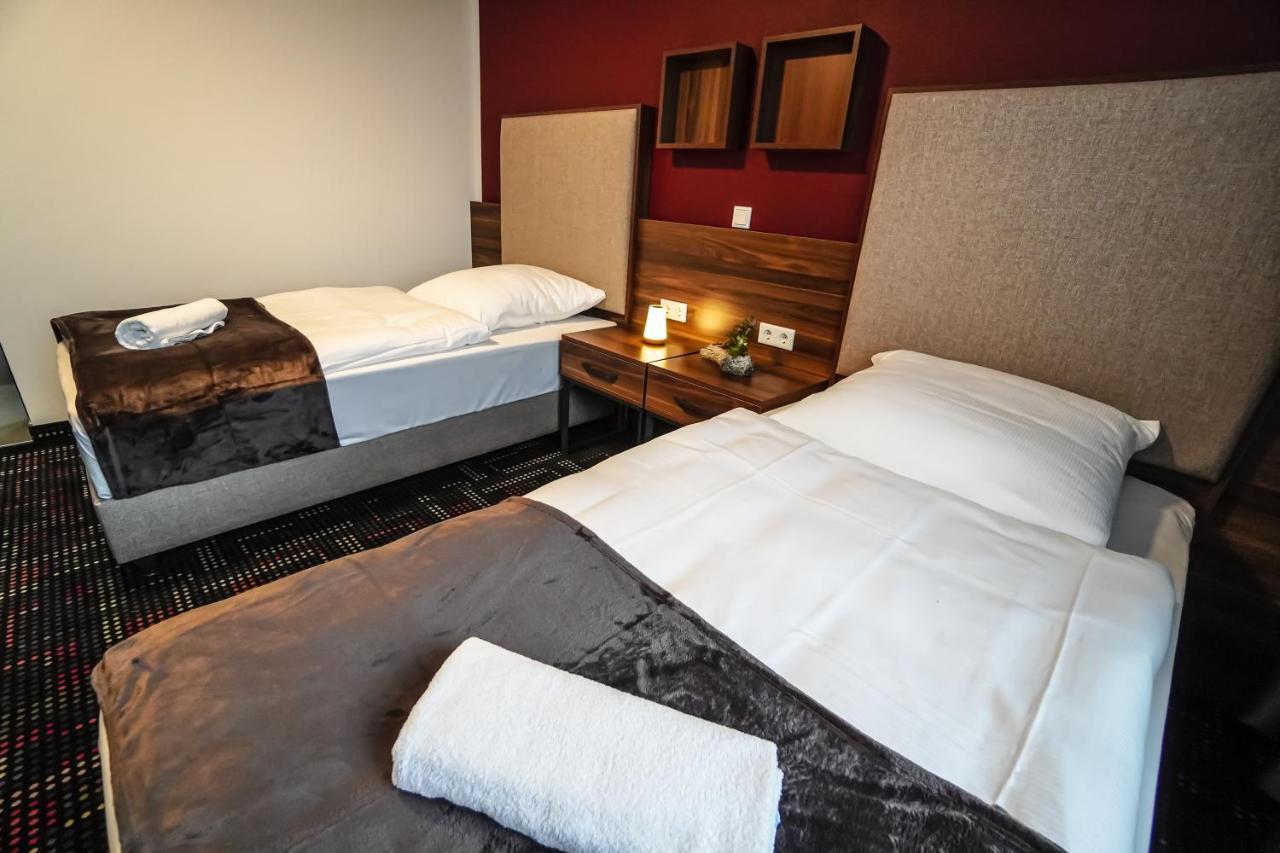 Sunset Hotel 凯尔斯特巴赫 外观 照片